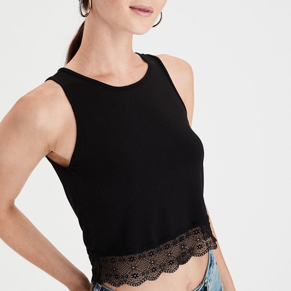 American Eagle Outfitters Tops - 💕NWT💕 LACE HEM TANK TOP